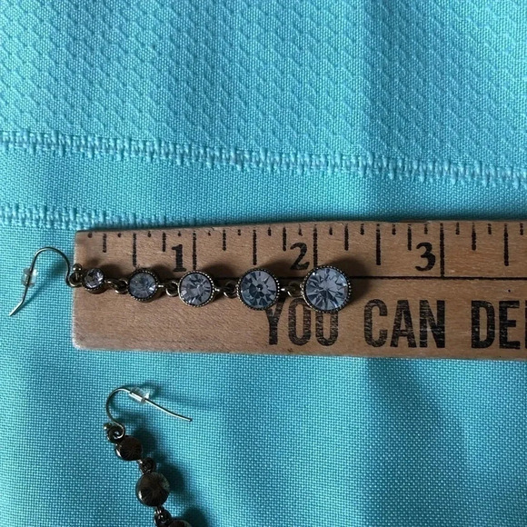 MUDD Drop Earrings - Picture 4 of 5